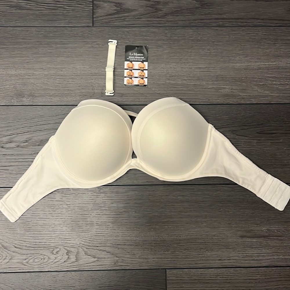 Le Mystere Infinite Possibilities Bra -LIKE NEW!